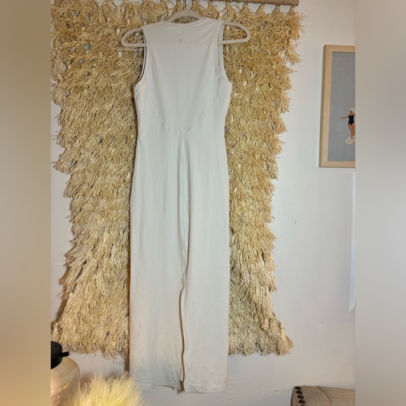 Lululemon•All Aligned Ribbed Midi Dress• Nulu Contour Rib• Bone NEW•NWOT•Size 6 - Picture 7 of 15